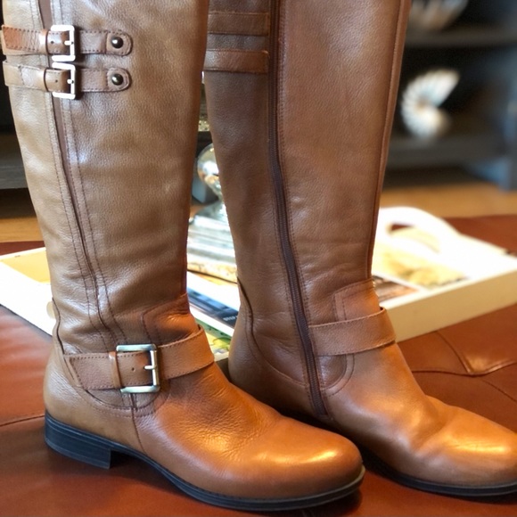 naturalizer boots